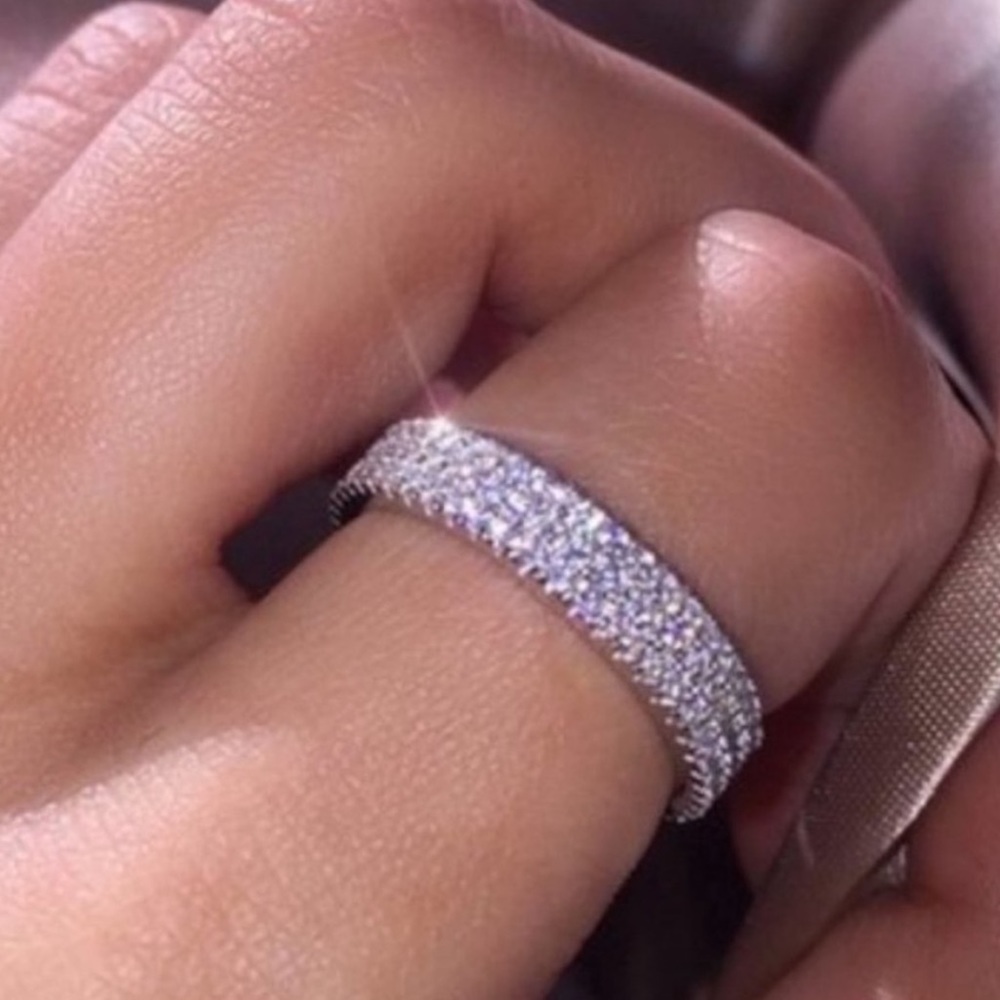 NEW 925 STERLING SILVER FULL ETERNITY BAND RING, CUTE RING, SHINY RING. - Picture 5 of 6